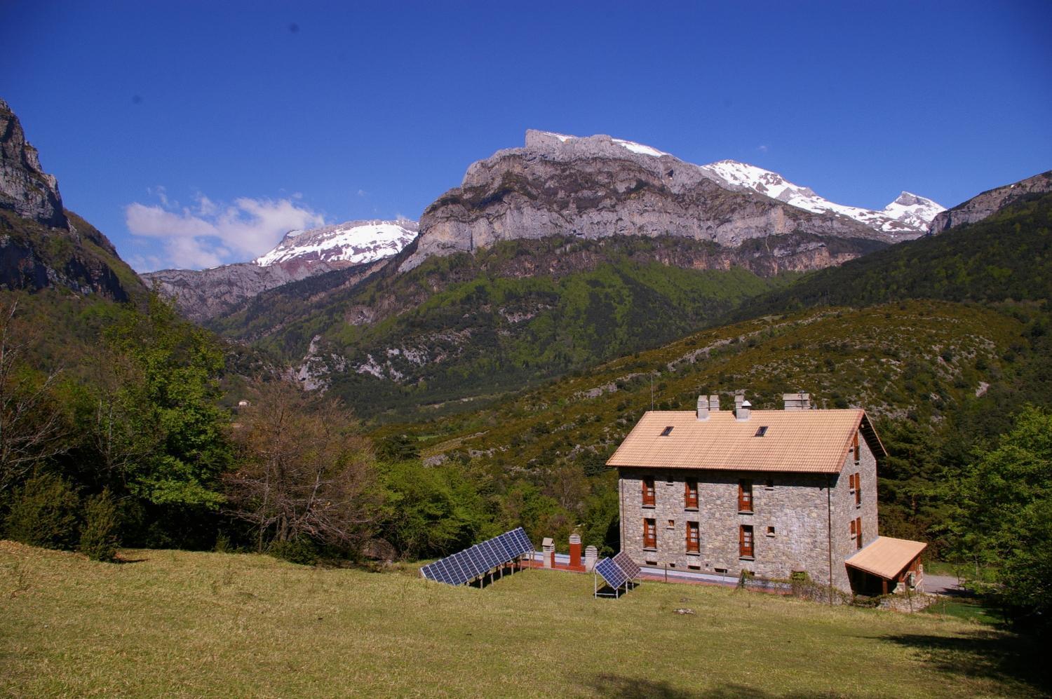 Hotel De Montana Uson Эчо Экстерьер фото
